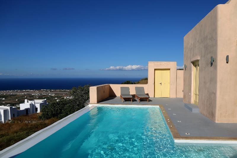 North Santorini A Luxury Spa Hotel Pyrgos Kallistis Exterior foto